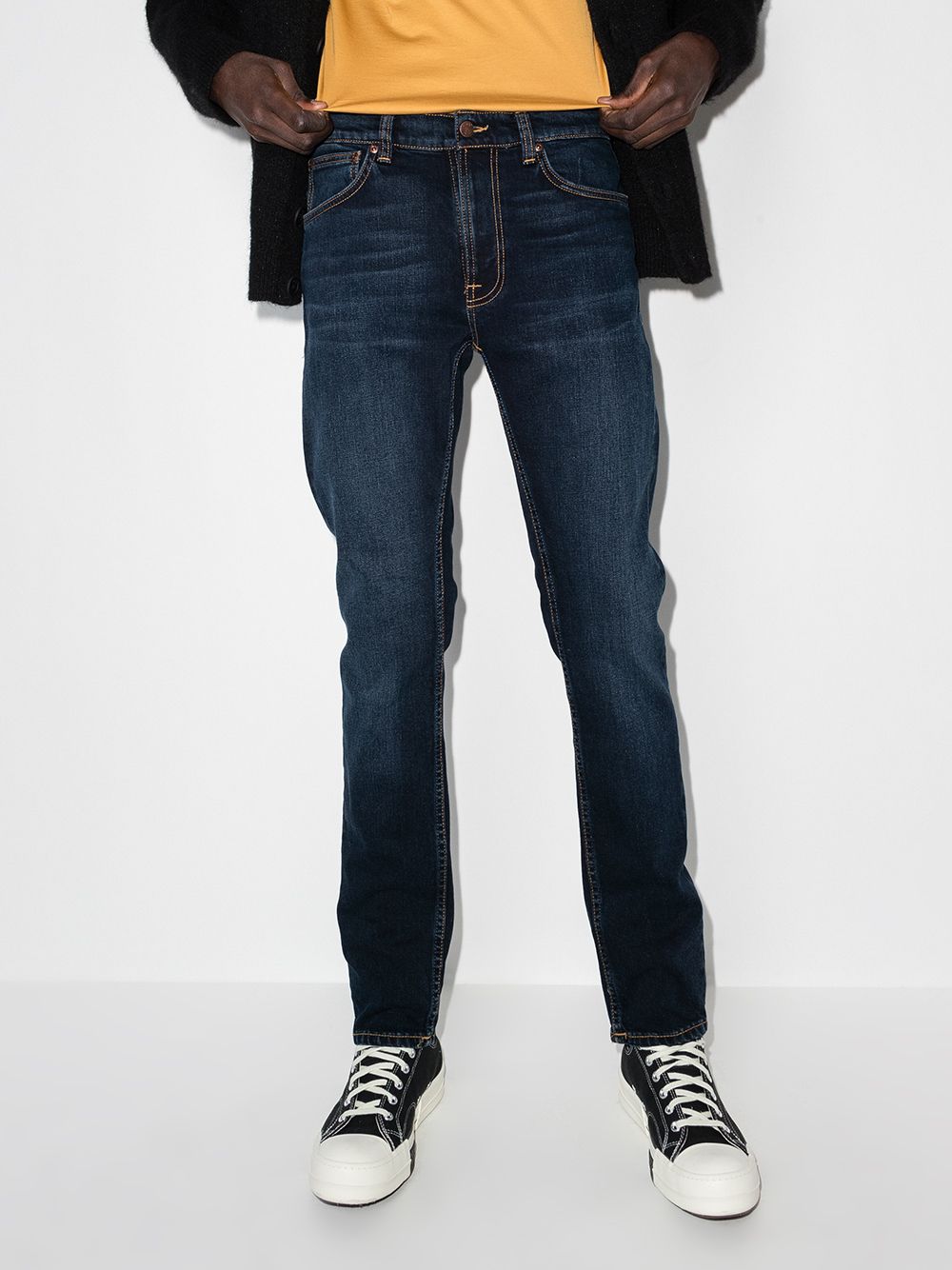 slim-fit jeans