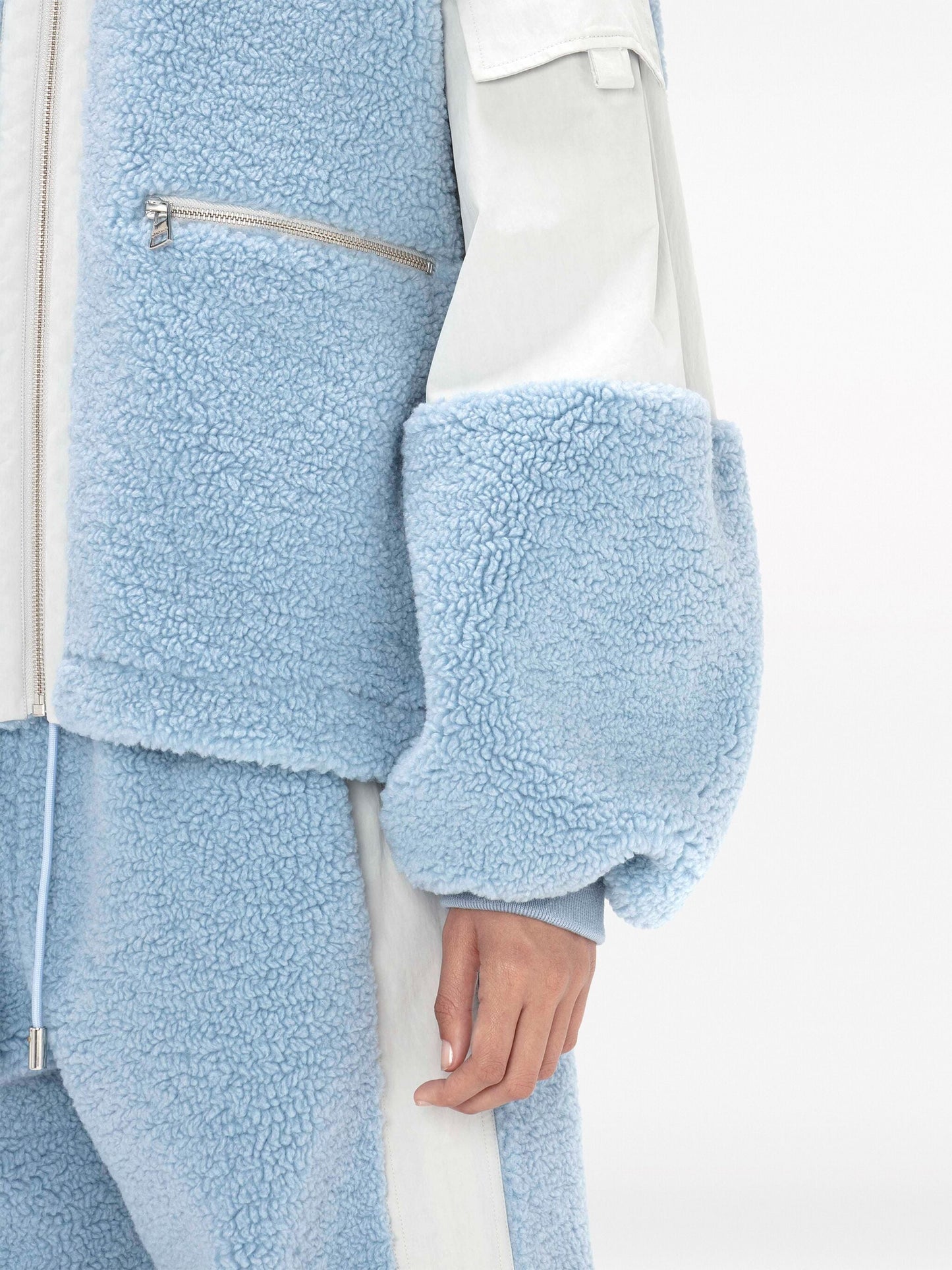 colour-block fleece jacket
