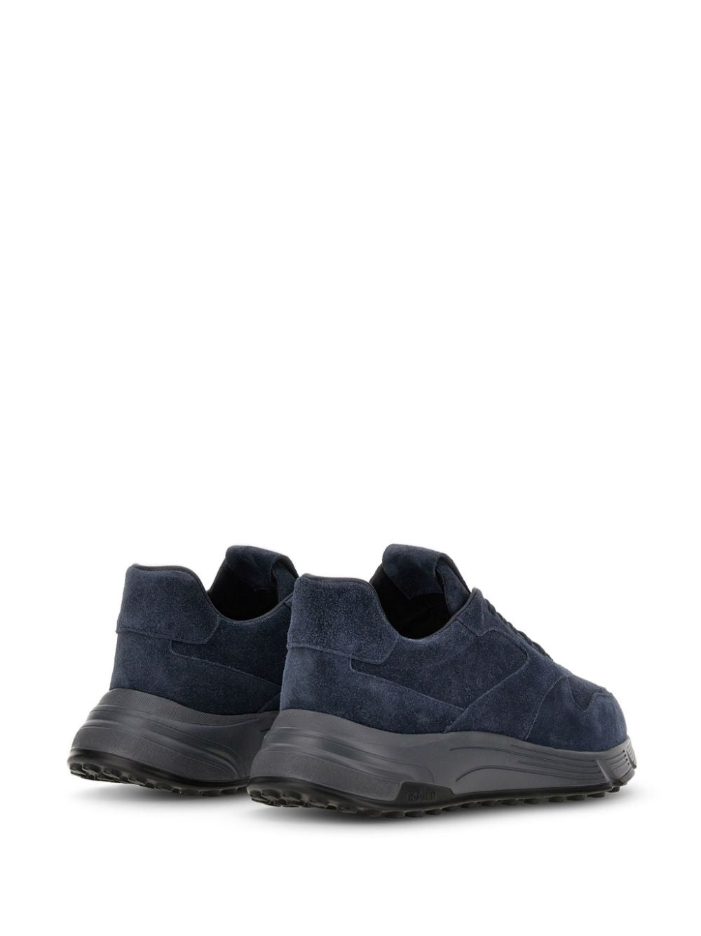hyperlight low-top sneakers