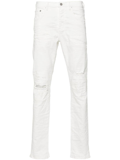 Distressed skinny jeans