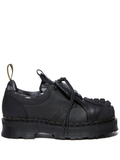 Leather derby shoes